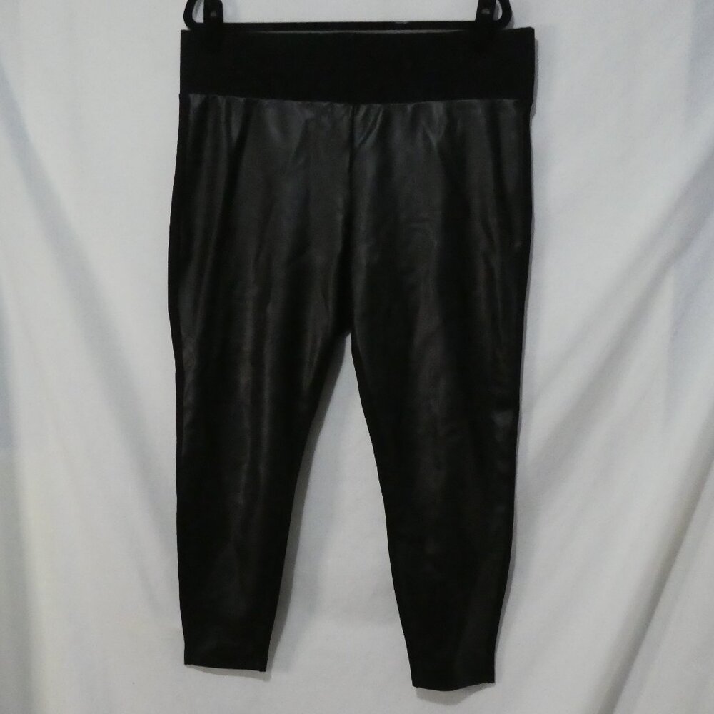TORRID | size 2 | Sleek Black High Waisted Leggings | Faux Leather Front Panel